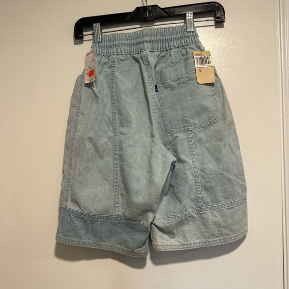 VTG NWT 90s/90s Kids Light Wash Levis Sport Jeans. Y2K Grunge Wide Leg rare find - Picture 2 of 16